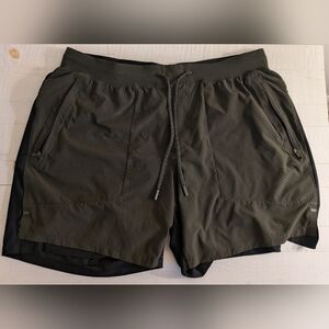Lululemon license to train liner shorts men’s large
